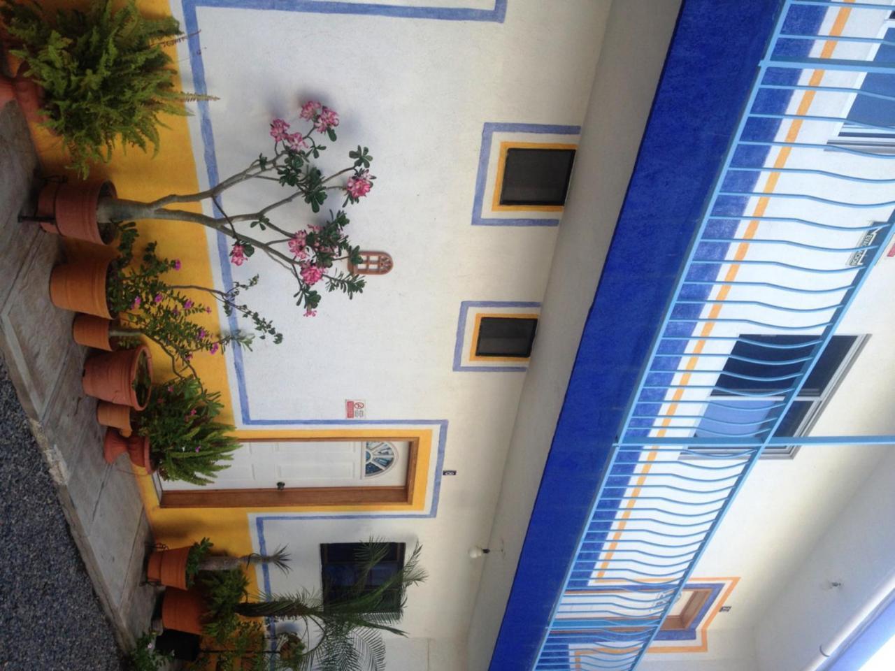 Hotel Sarabi Barra de Navidad Exterior foto